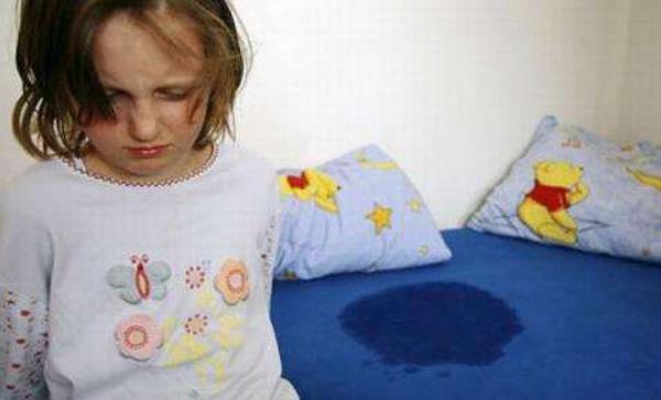 儿童遗尿多可怕，对孩子伤害有多深？