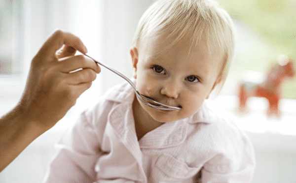 孩子有口臭，家长不可忽视，或许是因为扁桃体发炎化脓引起？